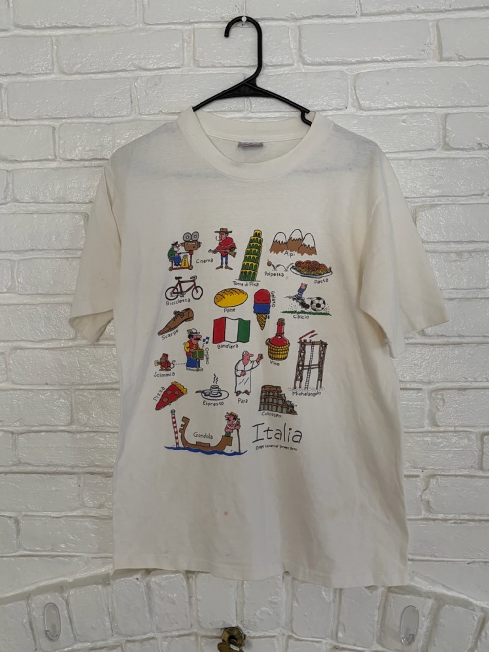 Vintage universal screen arts Italy t shirt size large single stitch 1989